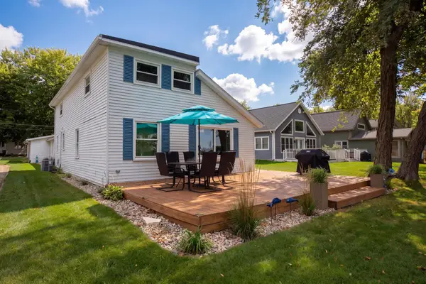 3923 Lake Shore Drive, Bremen, IN 46506