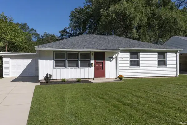 3127 Mckinley, South Bend, IN 46613
