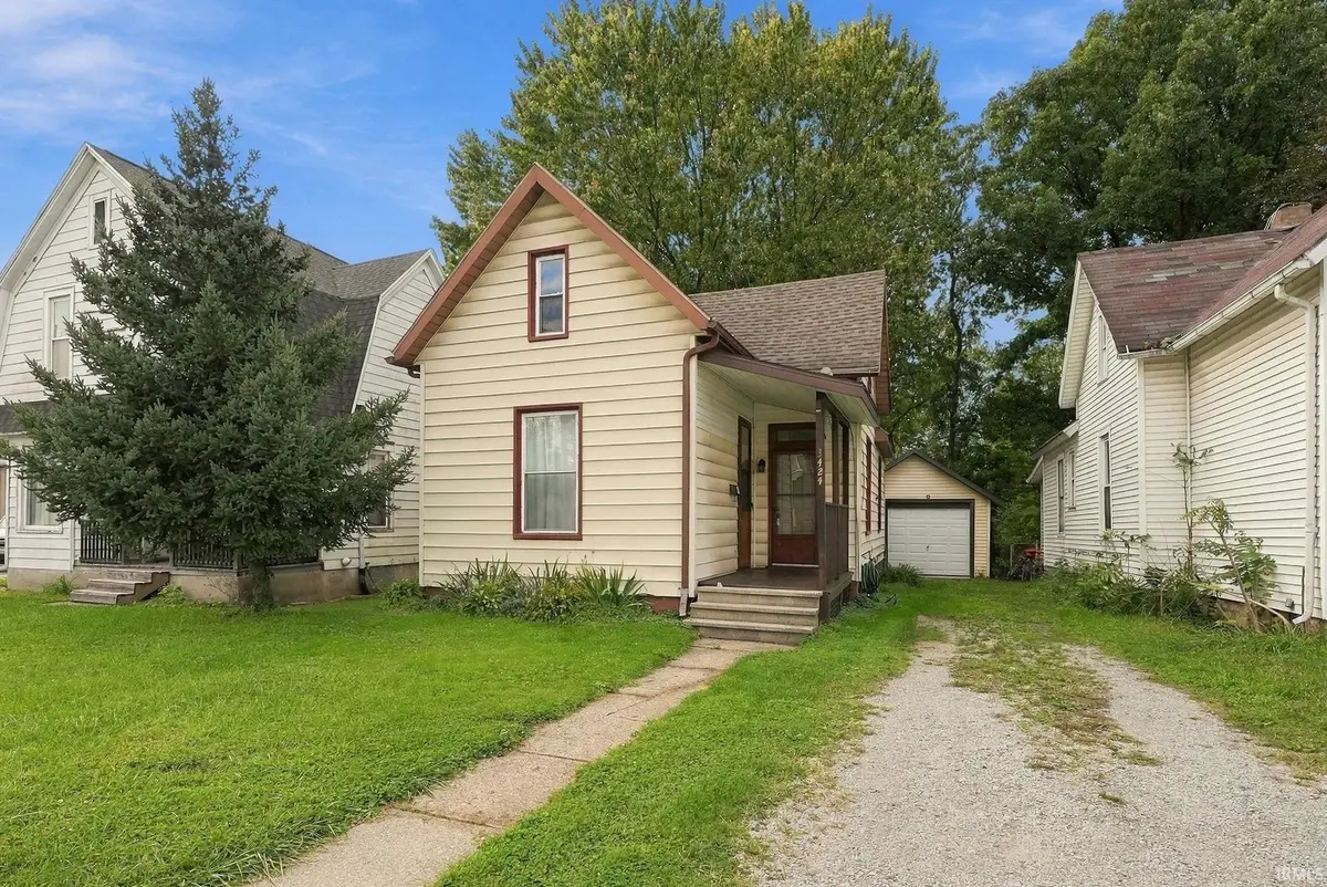 3424 Broadway, Fort Wayne, IN 46807 - #1