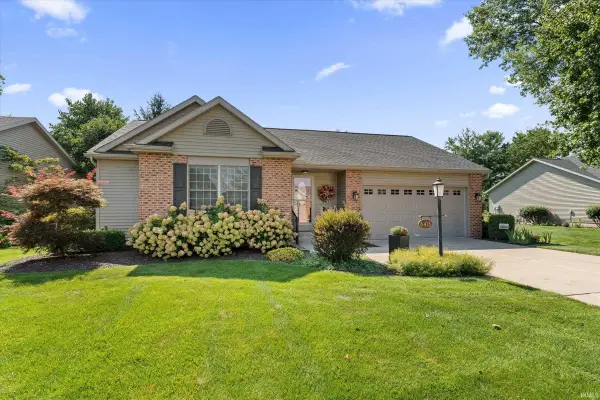 6413 Cedar Trail, South Bend, IN 46614