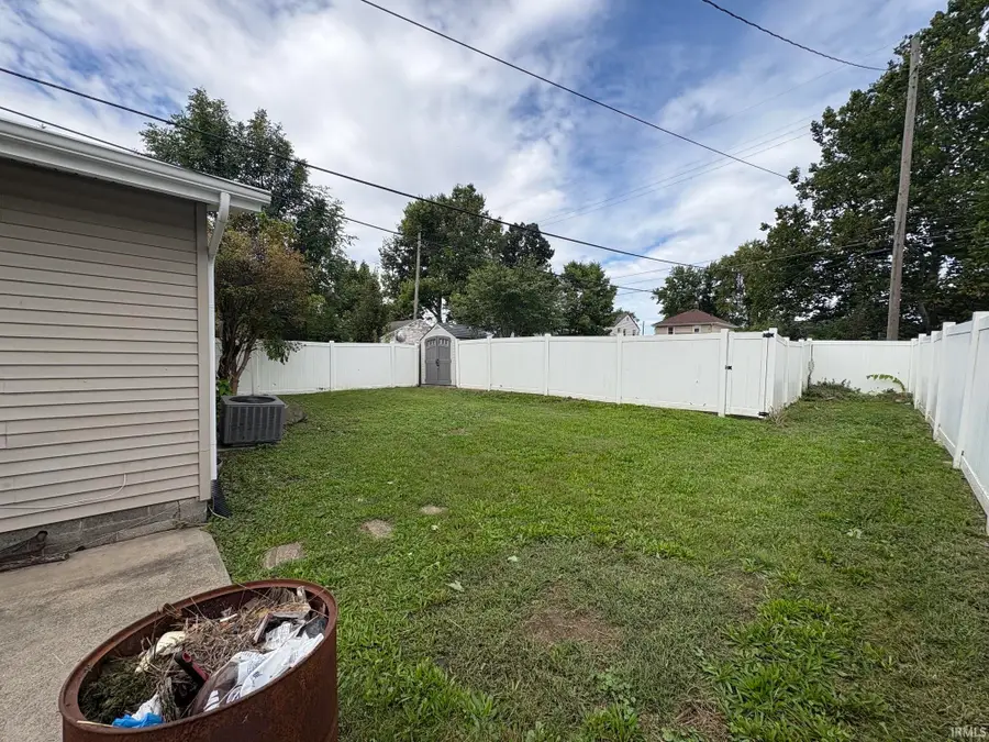 280 Wright Street, Huntington, IN 46750 - #2
