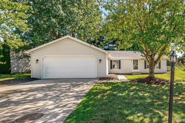53096 Crystal Pond Drive, Elkhart, IN 46514