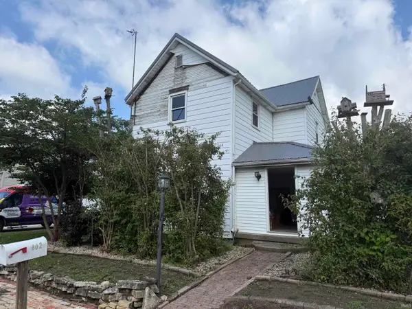 802 W Commercial Street, Hartford City, IN 47348
