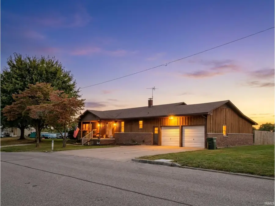 110 E 32nd Street, Jasper, IN 47546 - #2
