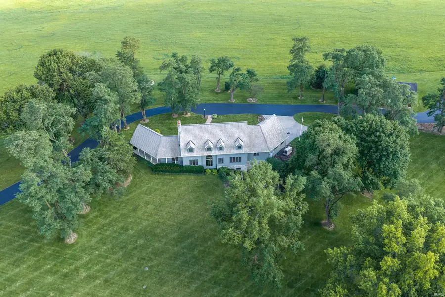 2209 E 900 N Road, Huntington, IN 46750 - #2