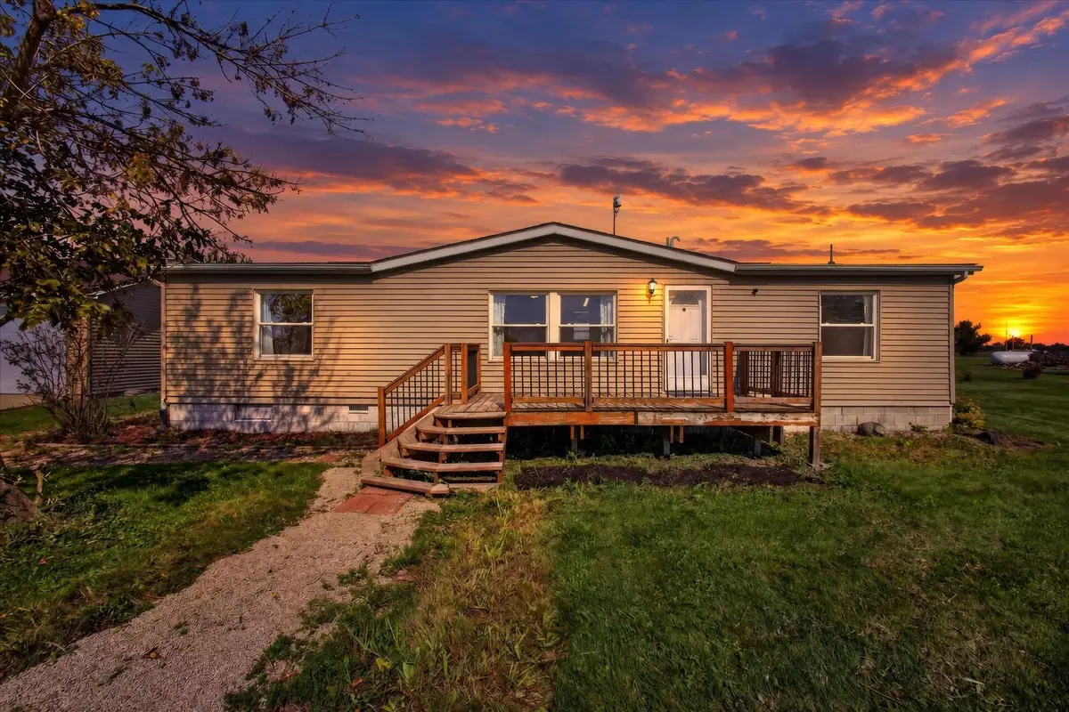 4713 County Road 40 A Roads, Auburn, IN 46706 - #1