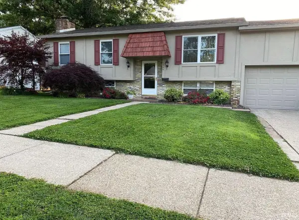5900 Whitethorne Drive, Evansville, IN 47710