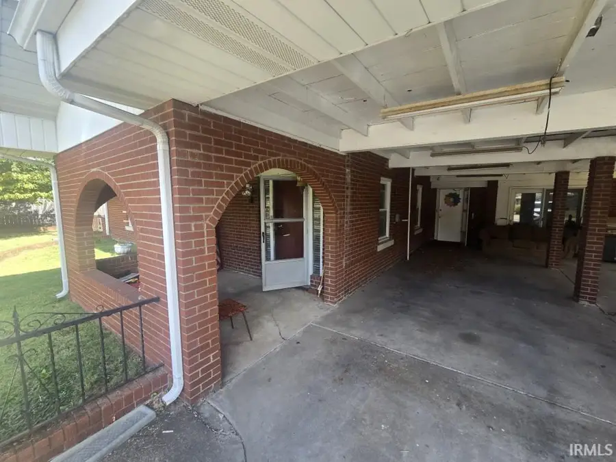 106 S Kenmore Drive, Evansville, IN 47714 - #2