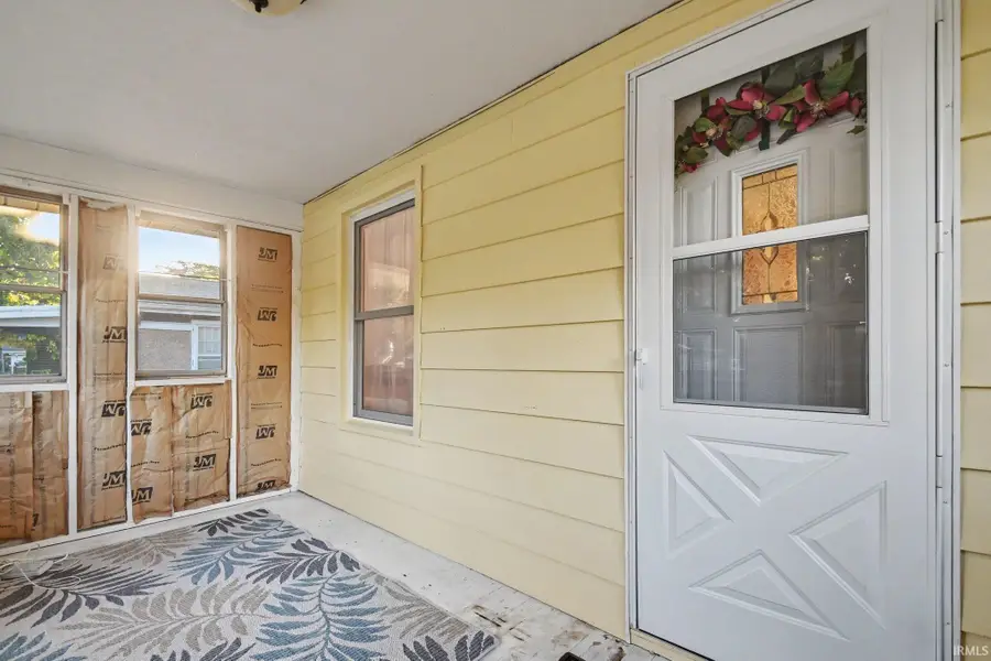 1022 W Lincoln Avenue, Goshen, IN 46526 - #3