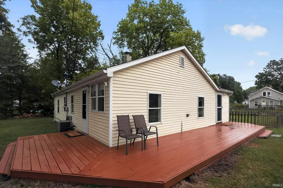 56609 Shore Avenue, Elkhart, IN 46516 - #2