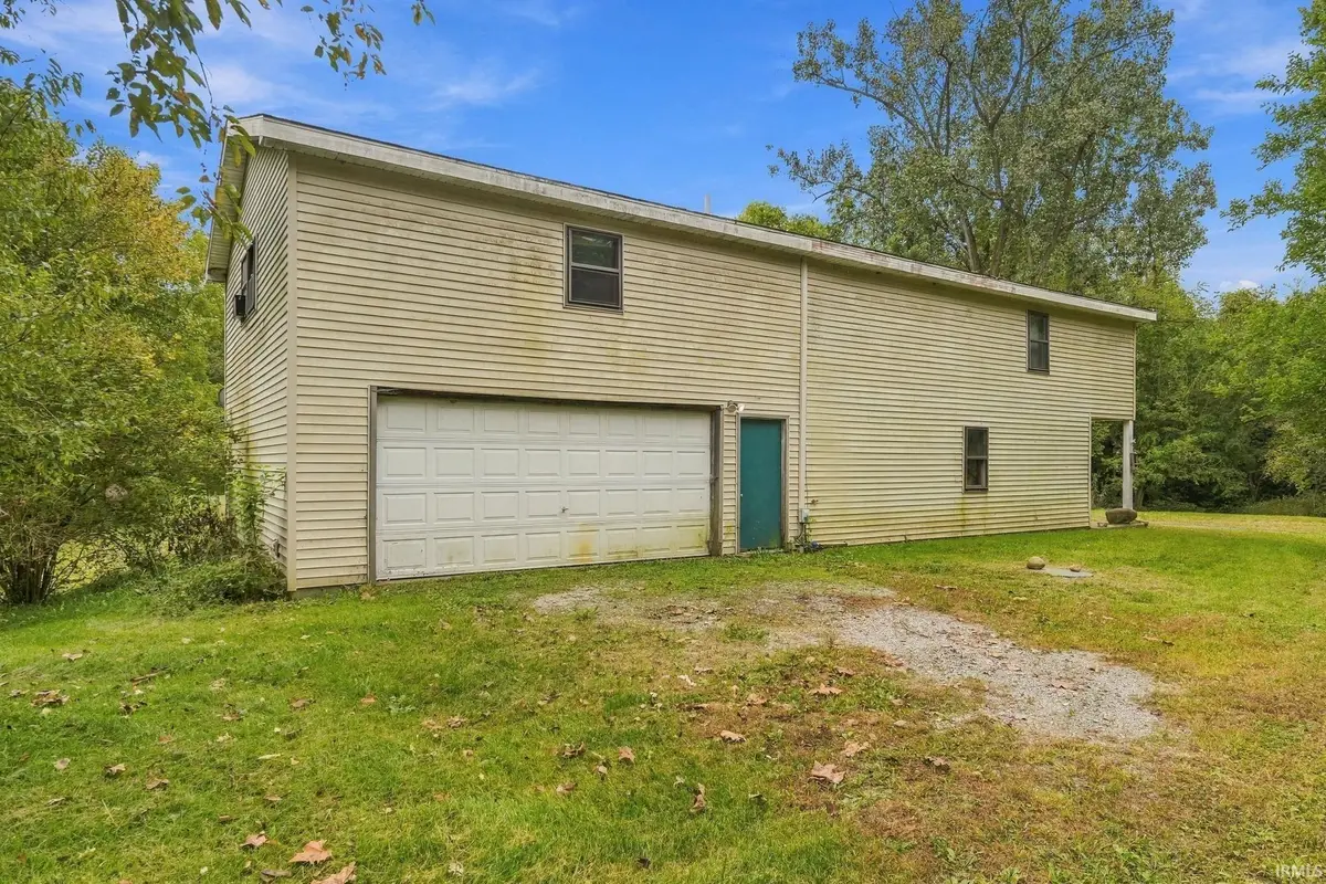 5862 E State Road 14, North Manchester, IN 46962 - #1