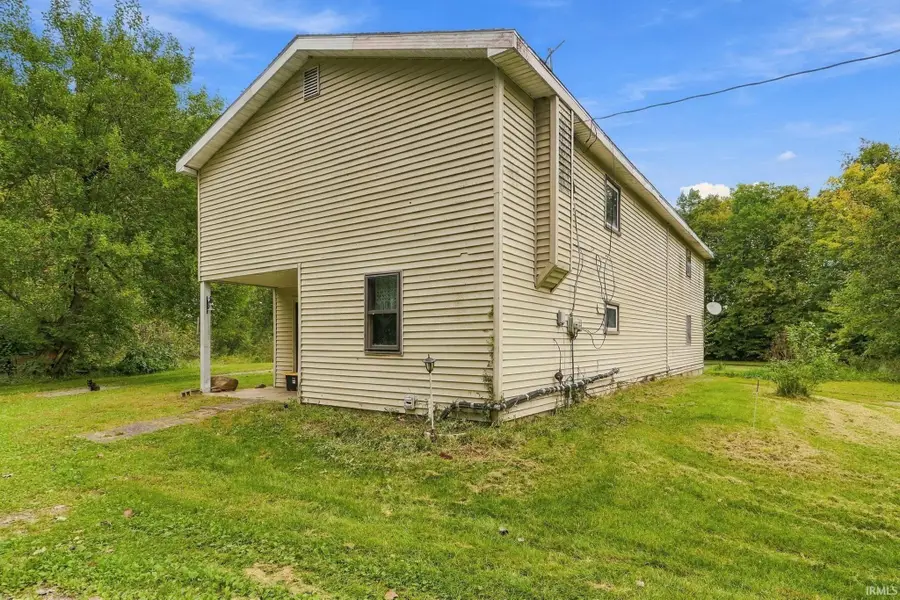 5862 E State Road 14, North Manchester, IN 46962 - #3