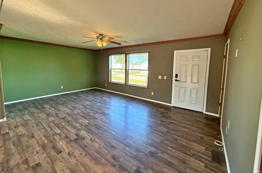 200 Dewey Street, Loogootee, IN 47553 - #3