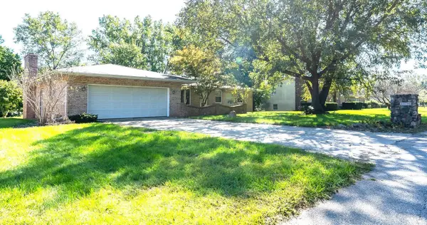 60196 Surrey Lane, Elkhart, IN 46517