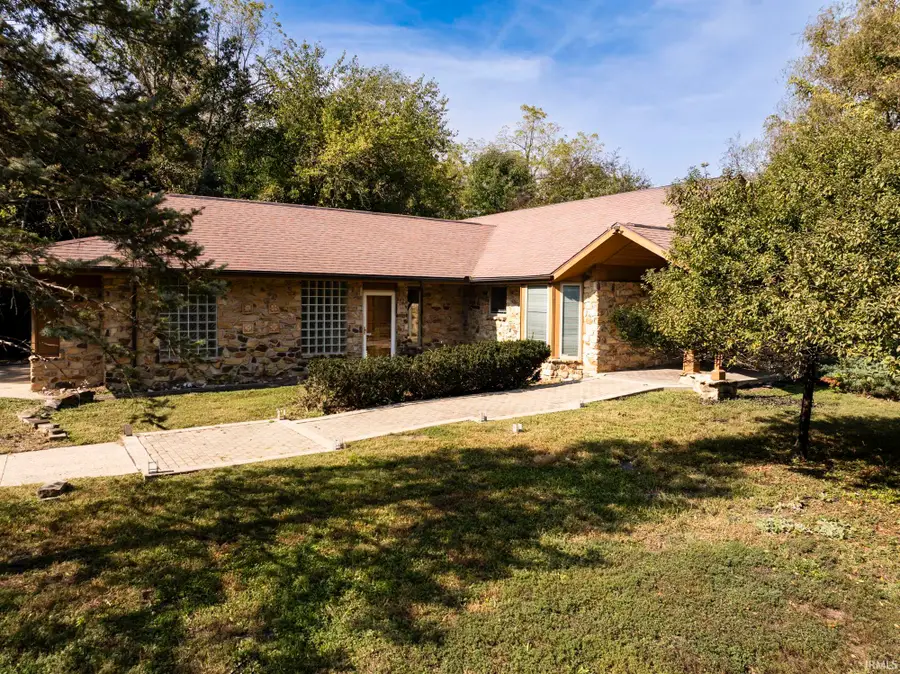1201 N Pinebark Court, Muncie, IN 47304 - #3