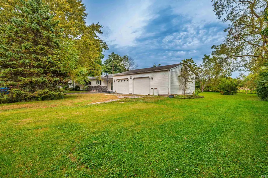 104 N Bennett Street, Muncie, IN 47303 - #3