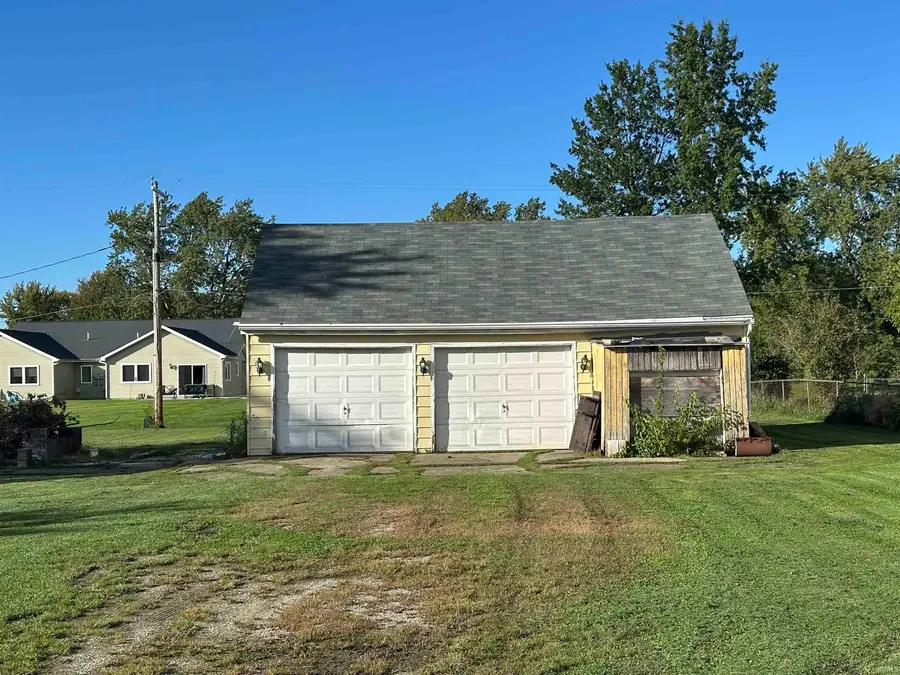 1424 W Cook Road, Fort Wayne, IN 46825 - #3