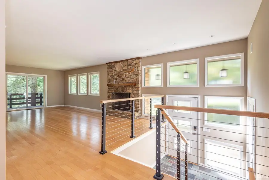 469 E Kenwood Place, Bloomington, IN 47408 - #2