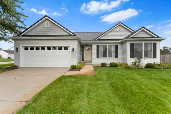 27675 Red Thistle Drive, Elkhart, IN 46514