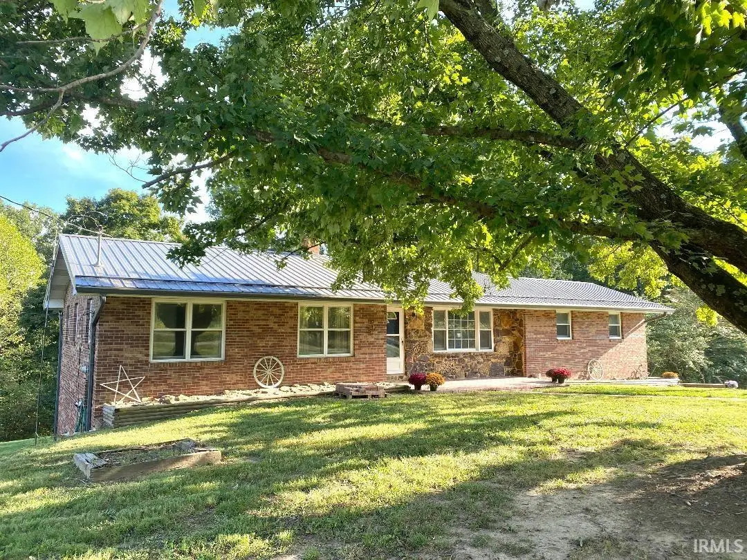 1357 S Hasler Road, Bloomfield, IN 47424 - #1