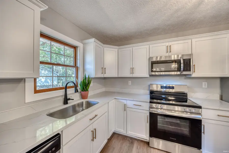 1066 W Melchoir Drive, Santa Claus, IN 47579 - #3