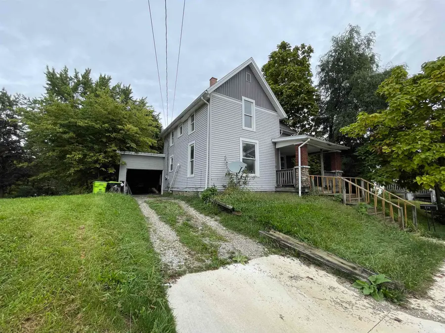718 Division Street, Huntington, IN 46750 - #2