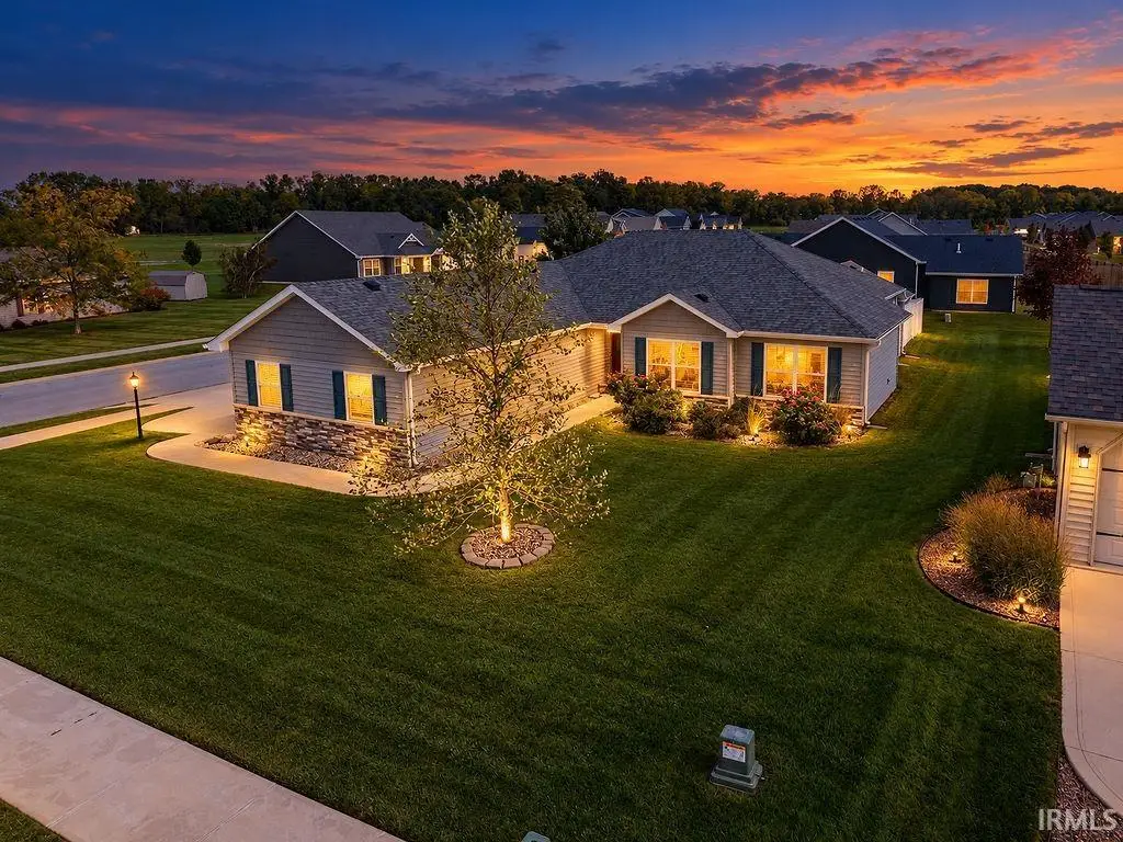 315 Kings Cross, Huntington, IN 46750 - #1