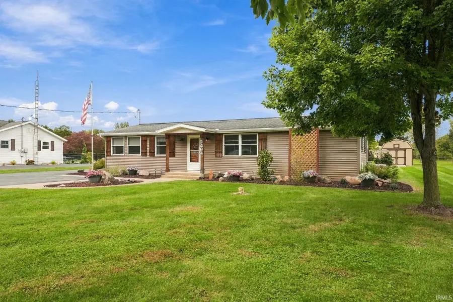2464 E 225 S Road, Warsaw, IN 46580 - #3