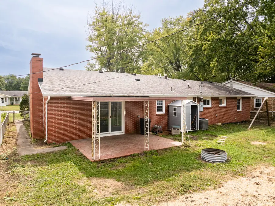2204 W Purdue Avenue, Muncie, IN 47304 - #3