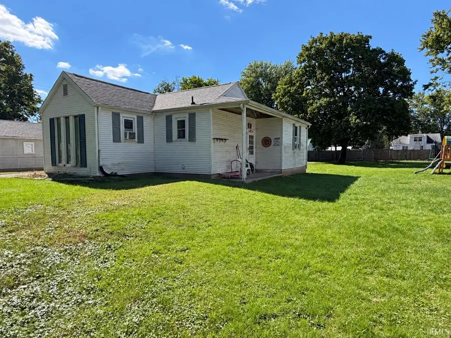 815 S 15th Street, Goshen, IN 46526 - #2
