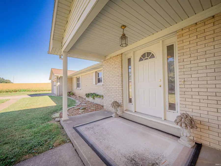 1812 Hereford Drive, Mount Vernon, IN 47620 - #3