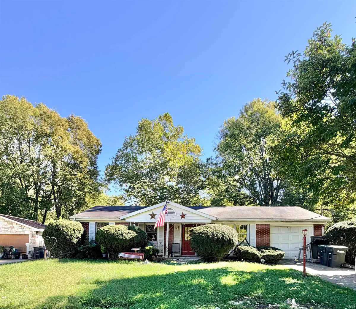 2300 S Wisteria Lane, Muncie, IN 47302 - #1