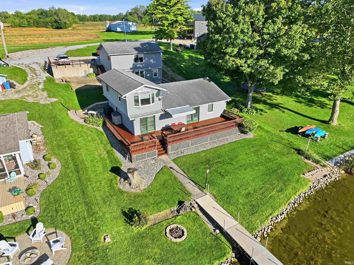 7989 N Arnold Road, Columbia City, IN 46725 - #1
