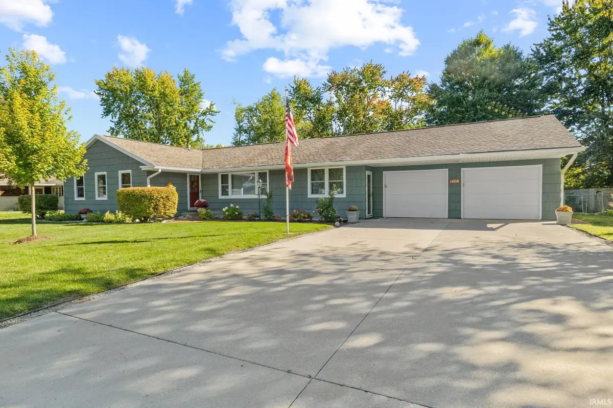 1408 N Jefferson Street, Hartford City, IN 47348 - #1