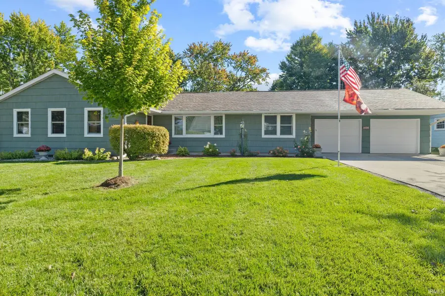 1408 N Jefferson Street, Hartford City, IN 47348 - #2