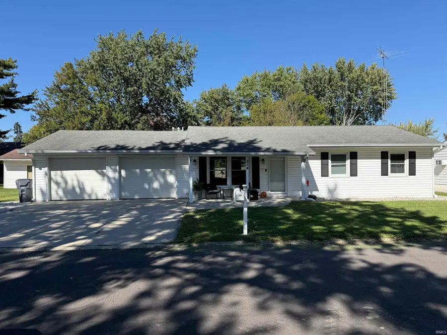 214 E Walnut Street, Dunkirk, IN 47336 - #3