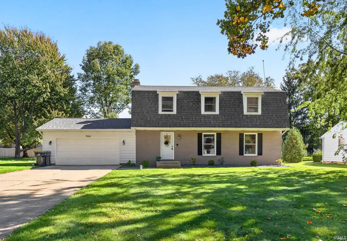 728 Dogwood Lane, Warsaw, IN 46580 - #1