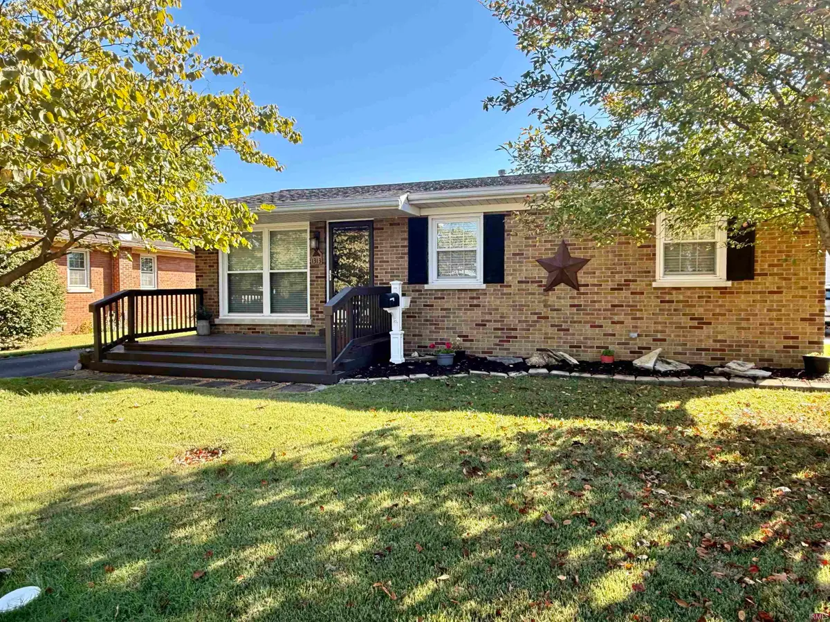1313 N Saint James Boulevard, Evansville, IN 47711 - #1