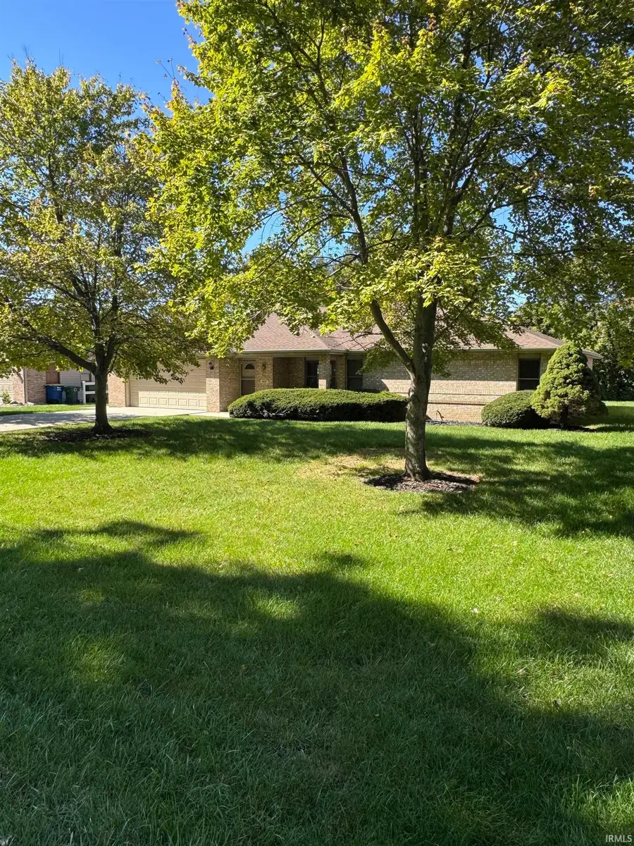 903 N Bittersweet Lane, Muncie, IN 47304 - #2