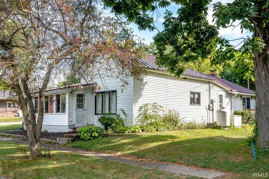 548 N Grover Street, Warren, IN 46792 - #3