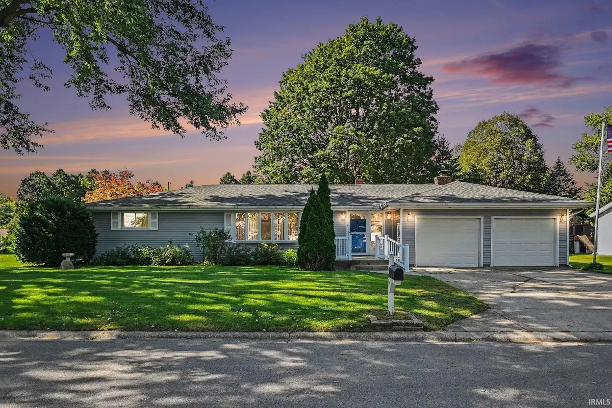 1805 Mayfield Drive, Goshen, IN 46526 - #1