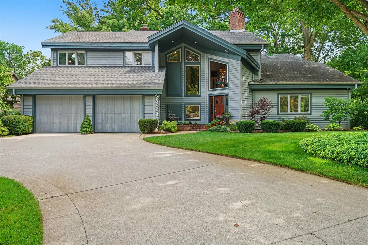 23669 E Wilshire Boulevard, Elkhart, IN 46516 - #1