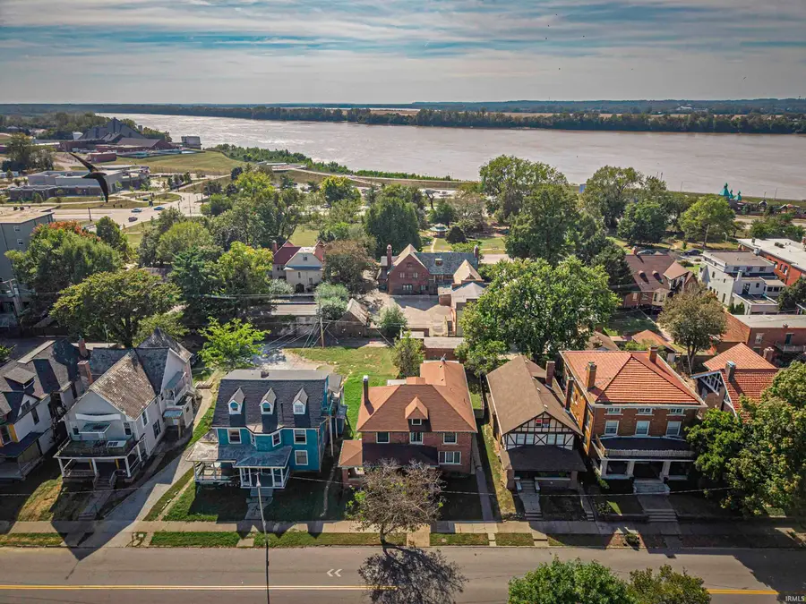 731 SE Riverside Drive, Evansville, IN 47713 - #2