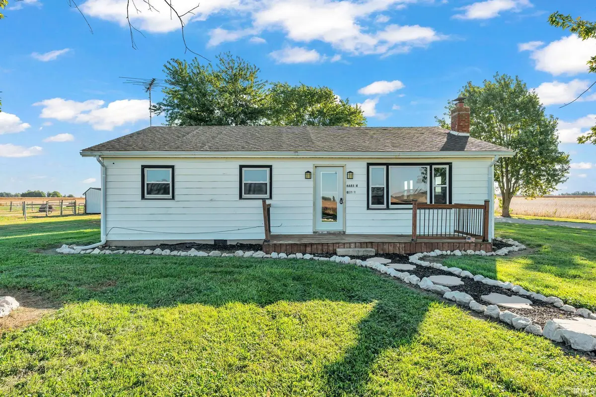 6685 N County Road 800 E, Forest, IN 46039 - #1