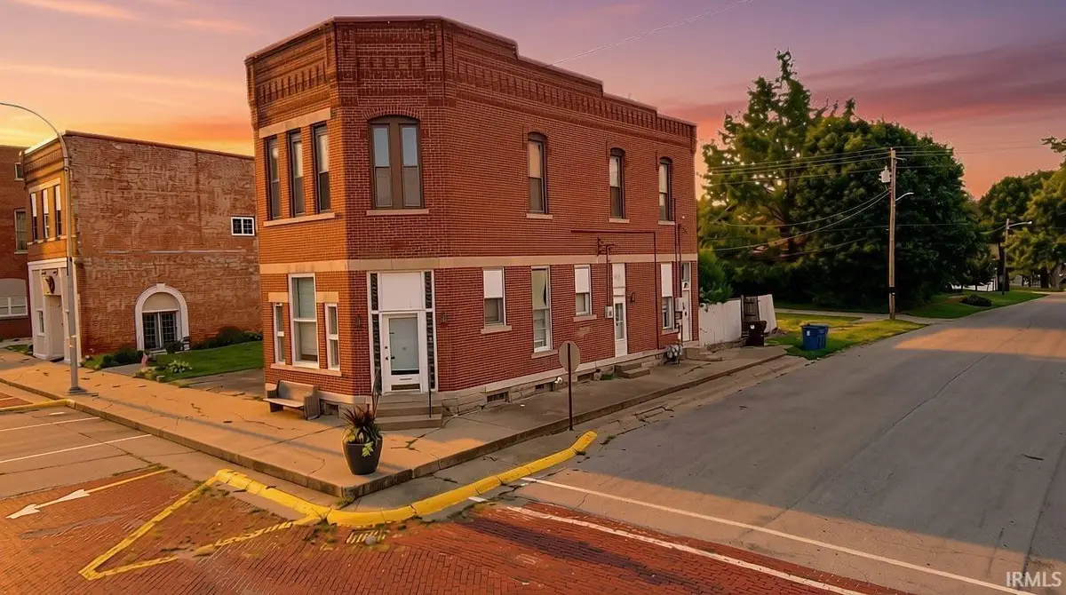 115 E Smith Street, Oxford, IN 47971 - #1