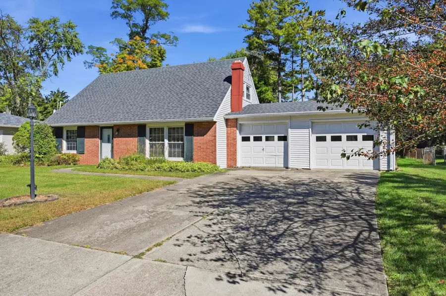 2204 N Roxbury Lane, Muncie, IN 47304 - #2