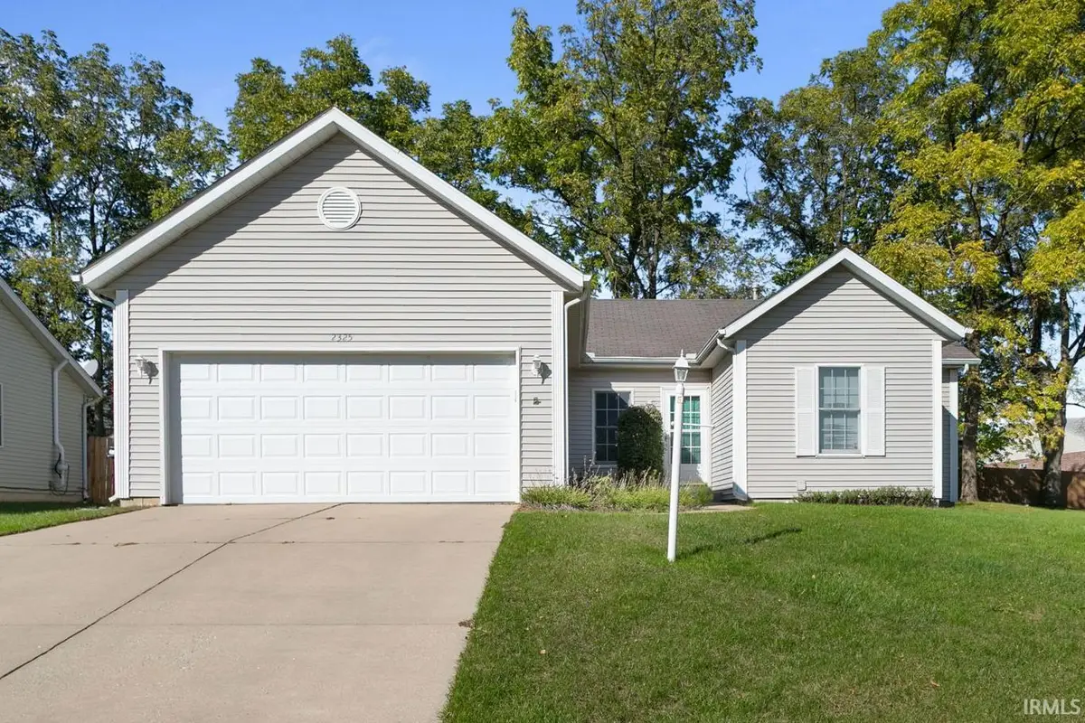 2325 Oakbrook Drive, South Bend, IN 46628 - #1