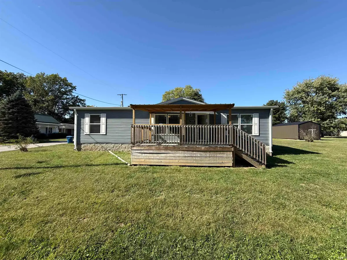 1005 S Cleveland Street, Monroe City, IN 47557 - #1