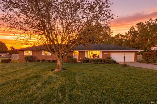 16342 State Road 37 Road, Harlan, IN 46743