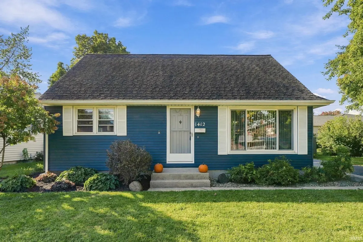 1412 S Park Drive, New Haven, IN 46774 - #1